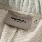ESSENCE - SHORTS GREY