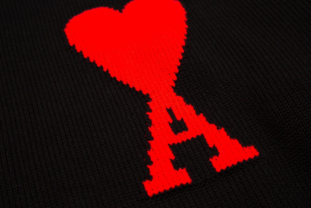 HEART - SWEATER BLACK