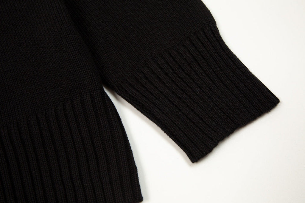 HEART - SWEATER BLACK
