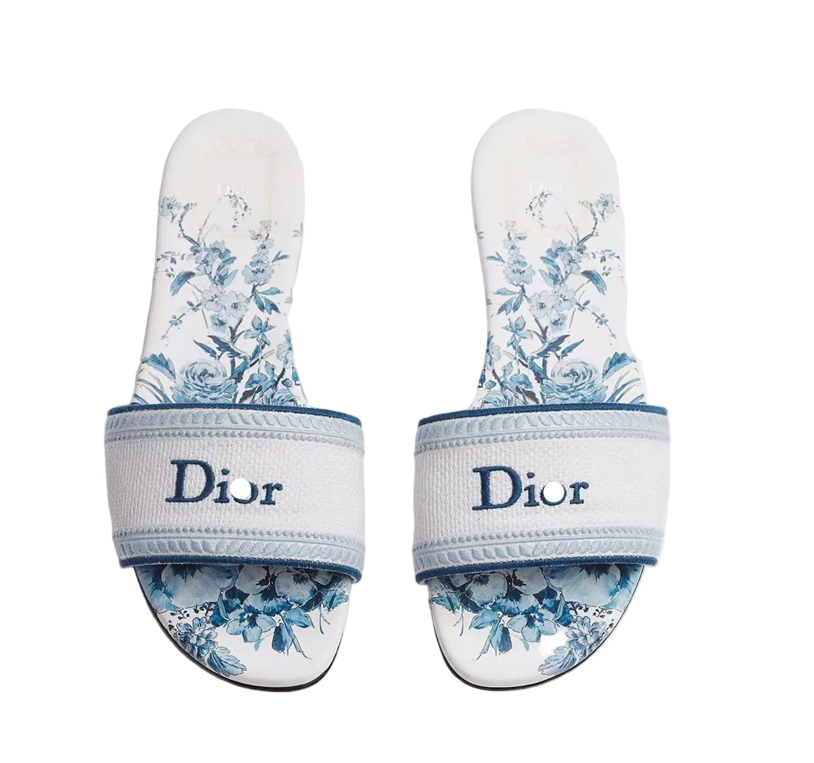 CD - SLIPPER LIGHT BLUE